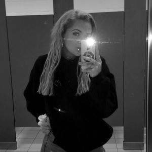 Meet your Posher, Hailey